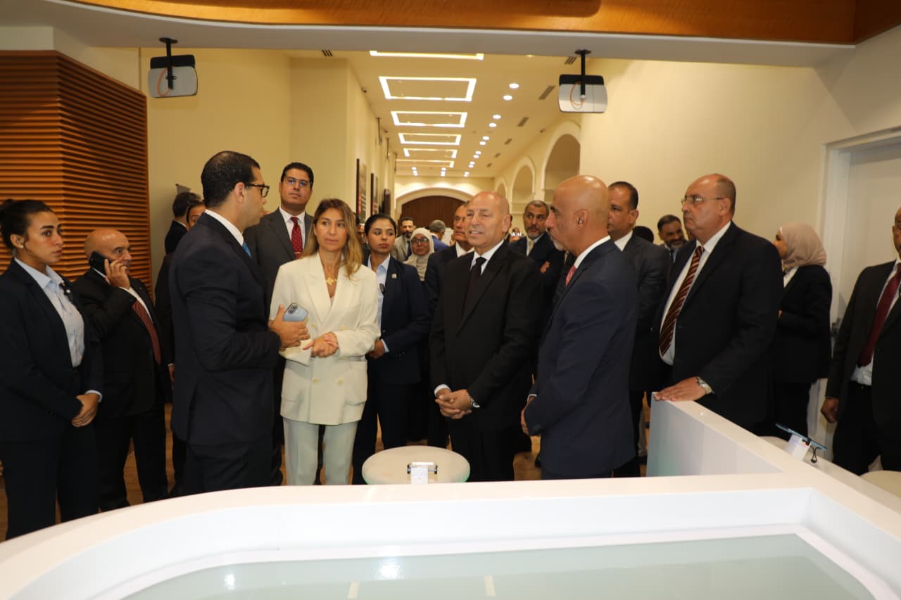 محافظ القاهرة يشهد افتتاح تطوير مقر بنك الإسكندرية الرئيسي بشارع قصر النيل