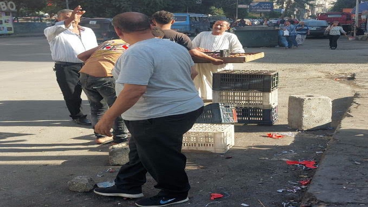حملة مسائية لرفع الإشغالات بحي روض الفرج