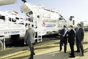 Sisi-inspecting-project-in-Upper-Egypt.jpeg