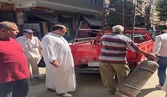 حملة لرفع الاشغالات من بعض الشوارع بالحي