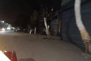 جولة مسائية على المحال والورش بالحي 