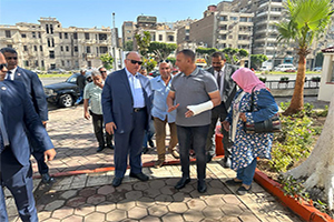 Cairo Gov. makes inspection tour of Ehsan Abdel Qudous Street