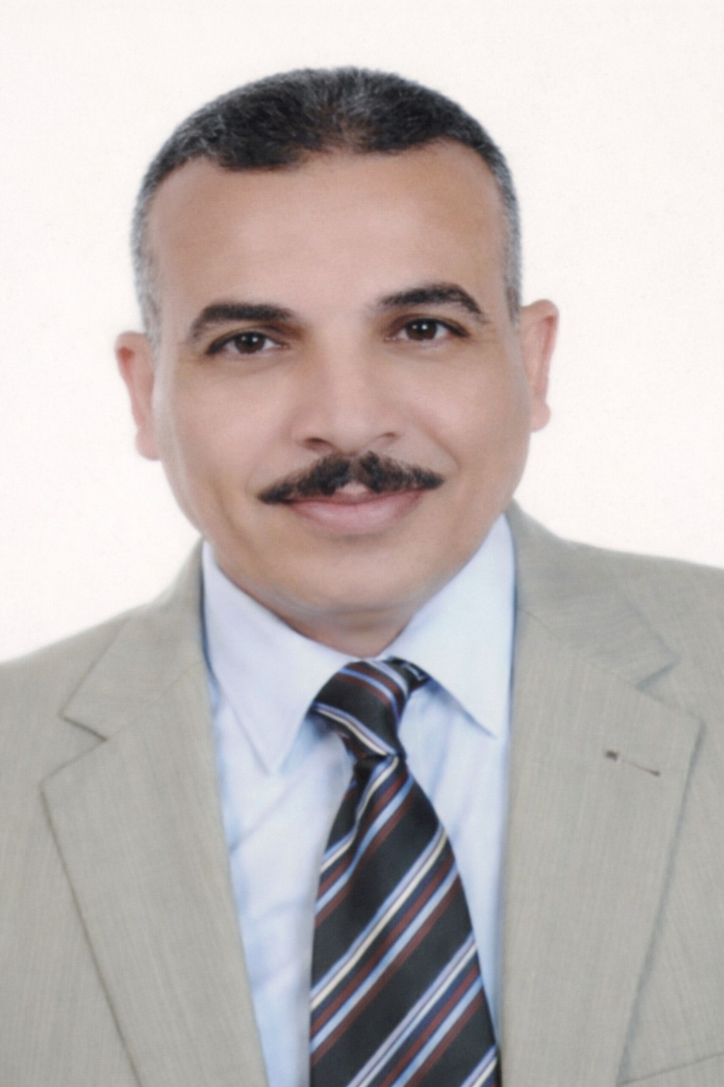 محمد عبد النعيم.png