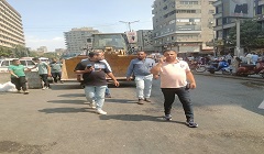 حملة لرفع الإشغالات بقيادة رئيس الحي