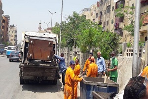 متابعة أعمال النظافة بالحي