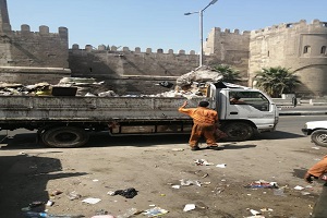 متابعة أعمال النظافة بالحي