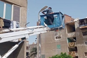 أعمال صيانة لأعمدة الانارة وتركيب كشافات ليد بمنطقة الدلتا ٢
