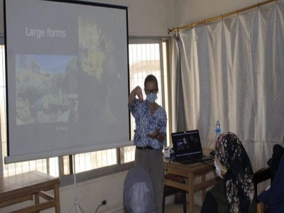 وزارة السياحة والآثار تنظم دورة تدريبية متخصصة عن دراسة الفخار الآثري بالتعاون مع المعهد البولندي للآثار