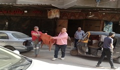 حملة لرفع الاشغالات ببعض المناطق بالحي