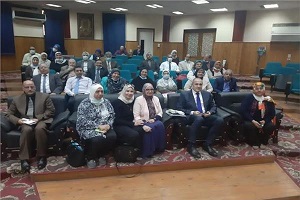 تعليم القاهرة تناقش الاستعدادات النهائية لامتحانات نصف العام