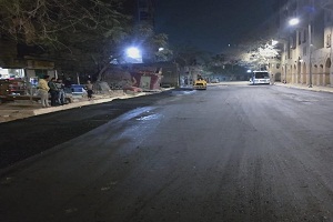 تطوير ورصف بعض شوارع وميادين الحي