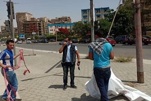 حملة لرفع جميع الاعلانات الكرتونية من على اعمدة الانارة بالجزيرة الوسطى