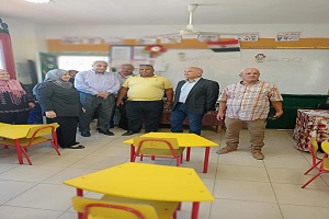 رئيس الحي يتفقد بعض المدارس 