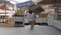 رفع الاشغالات بمنطقة الألف مسكن