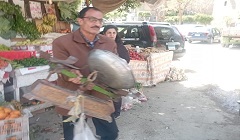 حملة لرفع إشغالات مدرج فاكهة مخالف بامتداد رمسيس ٢