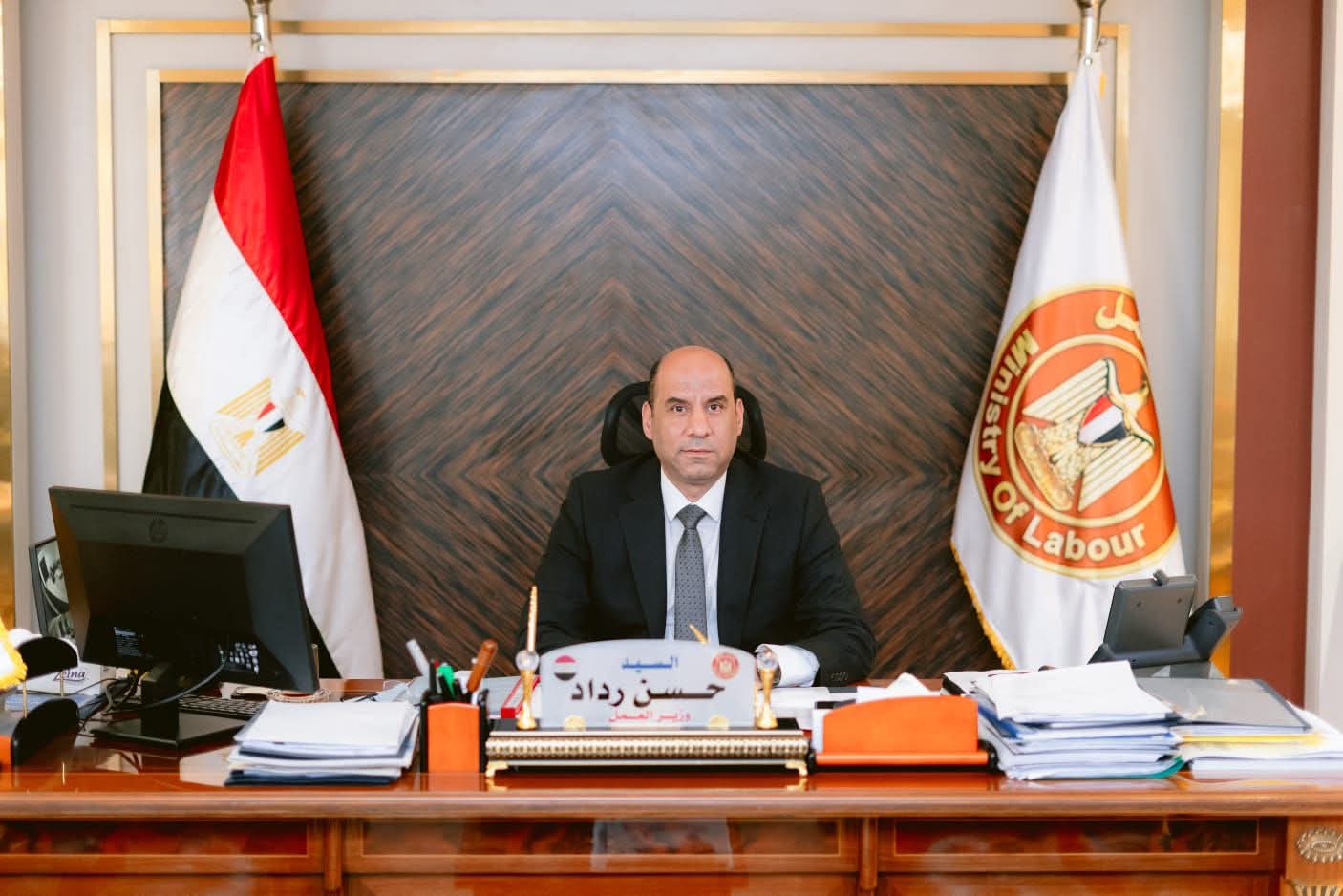 وزارة العمل: بدء صرف منحتين "دورية واستثنائية " للعمالة غير المنتظمة