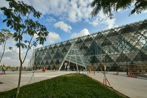 الآثار: أعمال نقل الآثار للمتحف الكبير مستمرة برغم سوء الأحوال الجوية