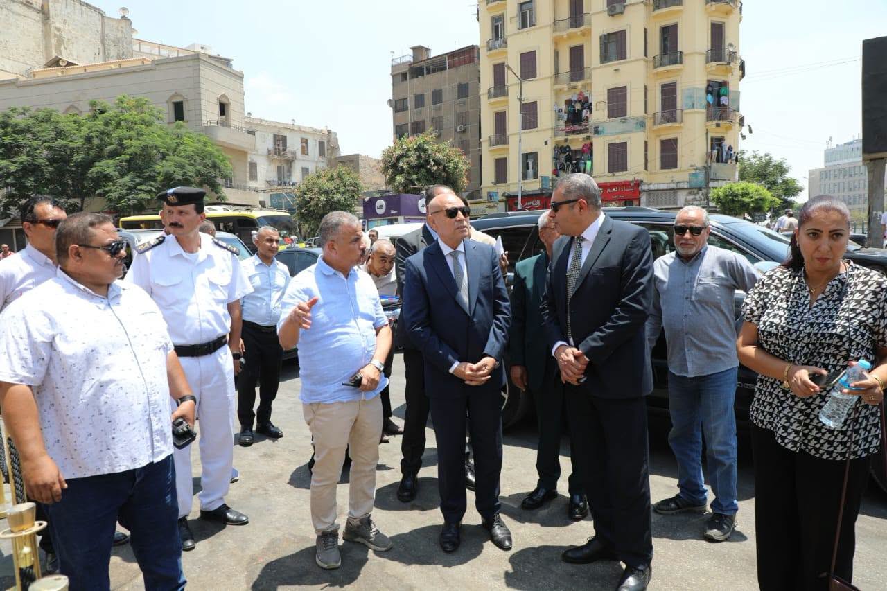 محافظ القاهرة يتفقد أحياء المنطقة الشمالية