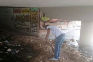 متابعة الحي لأعمال تطهير نفق الازهر 