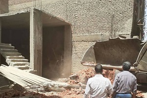 حملة لإزالة منزل دور ارضى بحوض الأزهار بالمرج الجديدة