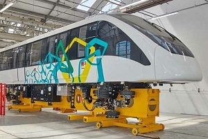 Egypt_first_monorail_May_2022.jpg