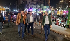 متابعة اعمال الرصف بنطاق الحي 