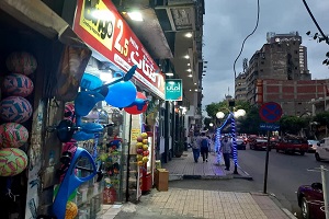 حملة لرفع الإشغالات بشارع محمد فريد