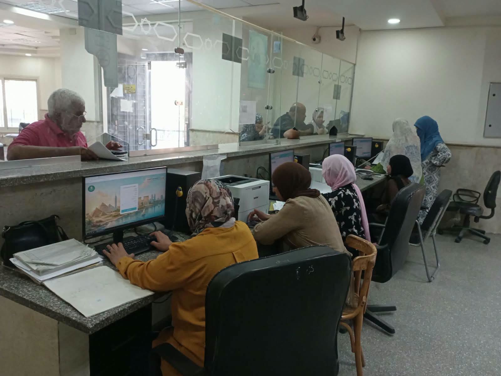 متابعة ملفات التصالح وتراخيص المحال بحي التبين