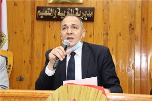 تعليم القاهرة تناقش الاستعدادات النهائية للعام الدراسي الجديد