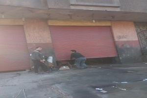متابعة قرار غلق المحال التجارية بالحي