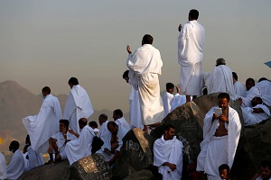 اليوم.. بدء صرف تذاكر الطيران لحجاج الجمعيات الأهلية