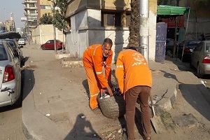 متابعة أعمال النظافة بالحي