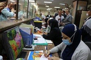 محافظ القاهرة يقوم بجولة مفاجئة لبعض المراكز التكنولوجية بأحياء العاصمة