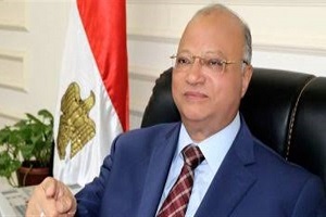 Cairo Governor inspects demolition work in El-Khalifa district