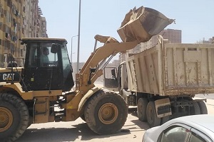 إستمرار أعمال النظافة ورفع المخلفات من محور الفريق العرابي