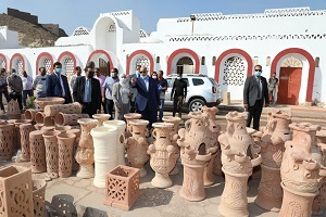 Cairo Governor inspects ongoing development in Al-Fustat Pottery Village 