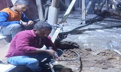 إصلاح كابلات انارة بطريق العزبة البيضاء