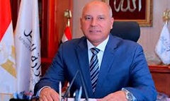 Transport Min. receives the new French ambassador in Cairo
