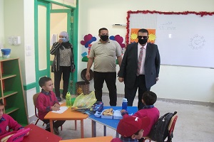 مدير إدارة الشروق التعليمية يزور مدرسة رفاعة الطهطاوي