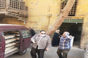 مرور رئيس الحي على مخابز الدرب الأحمر