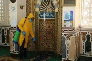 الأوقاف: حملة نظافة وتعقيم واسعة بالمساجد استعدادًا لعودة الجمعة 