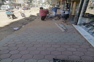 رصف ورفع كفاءة الطرق بالحي
