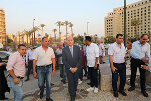 Cairo Governor conducts inspection tour of Tahrir Square