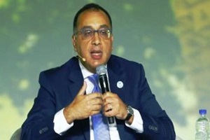 Egypt permanently shortens working hours of cafes, shops