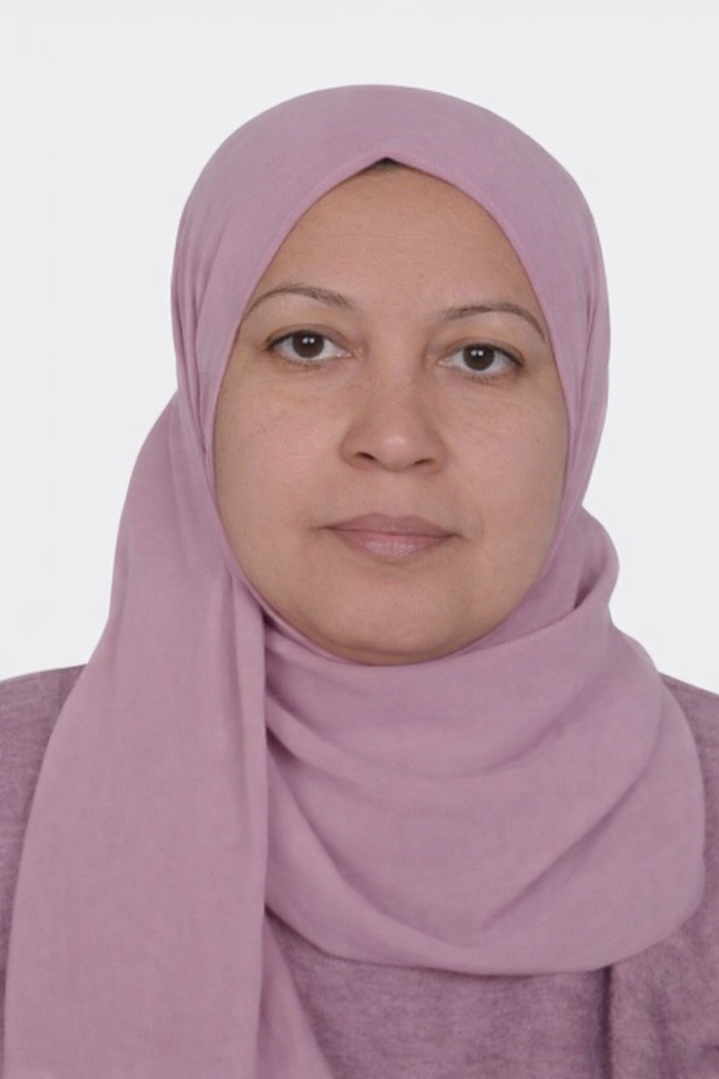 سعاد عبد القادر2.png