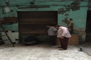 مراجعة تراخيص المحلات بالحي