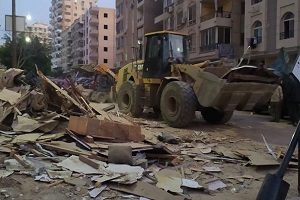 اعمال نظافة وتطوير وازالة مخلفات بالحي