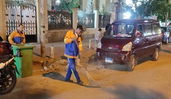 حملة لرفع مخلفات القمامة امام عقار بشارع شفيق غبريال