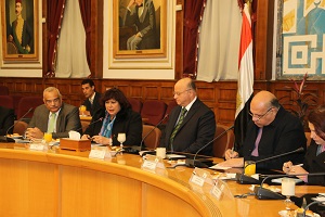mohafez w wazert elthakafa.jpg