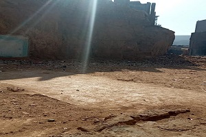 رفع تراكمات القمامة بشارع خور من الطوبية